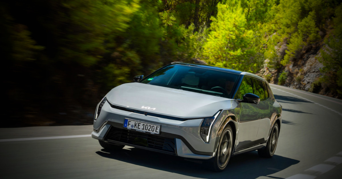 Kia EV4 é um dos sete finalistas do Carro do Ano 2026