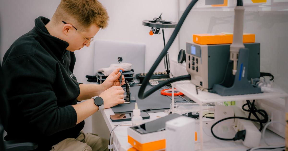 iServices supera 215 mil serviços em 2025. Número traduz crescimento de 36% face a 2024