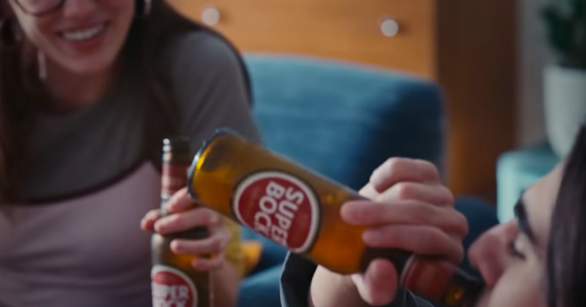 “Há quantas rodadas não apareces?”: Super Bock lança campanha sobre amizade e presença
