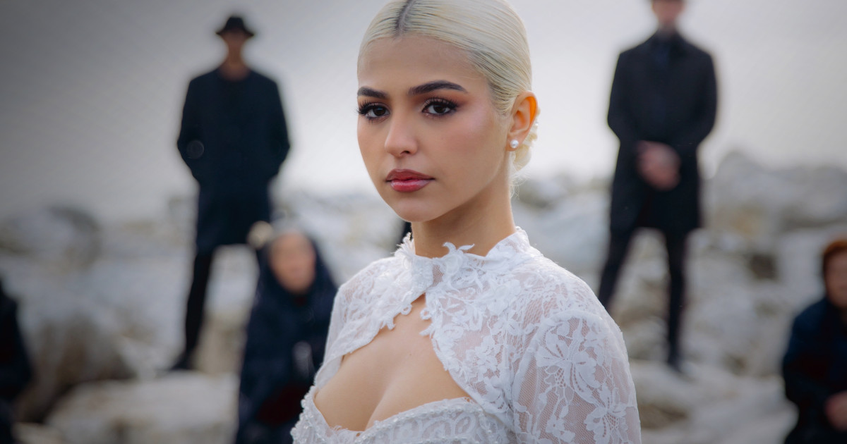 Queria o vestido de noiva de videoclipe da Bárbara Bandeira? A Sagres tem um desafio para si 