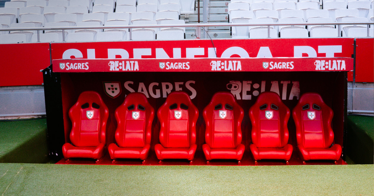 Melhor relato de um lance do Benfica pode valer-lhe um bilhete duplo para o relvado da Luz