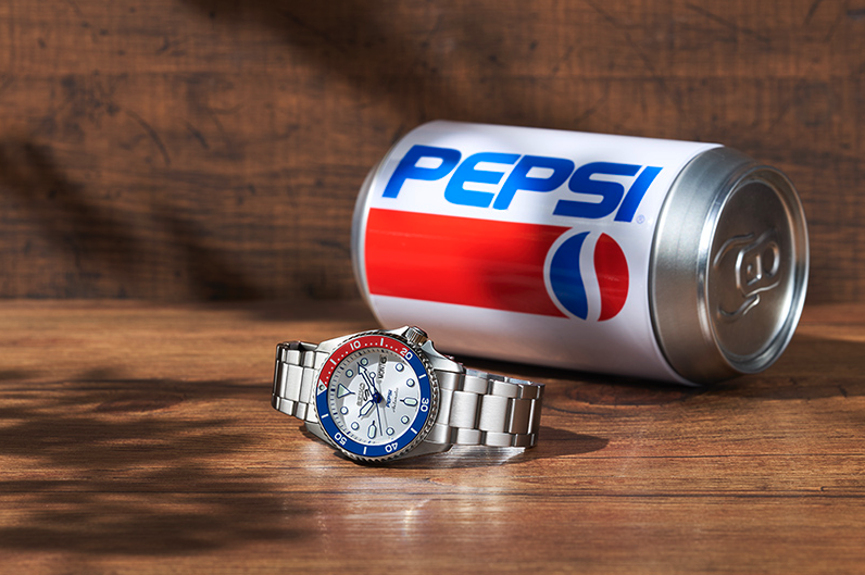 Colaboração entre Seiko e Pepsi traz edição limitada com o carimbo oficial da marca