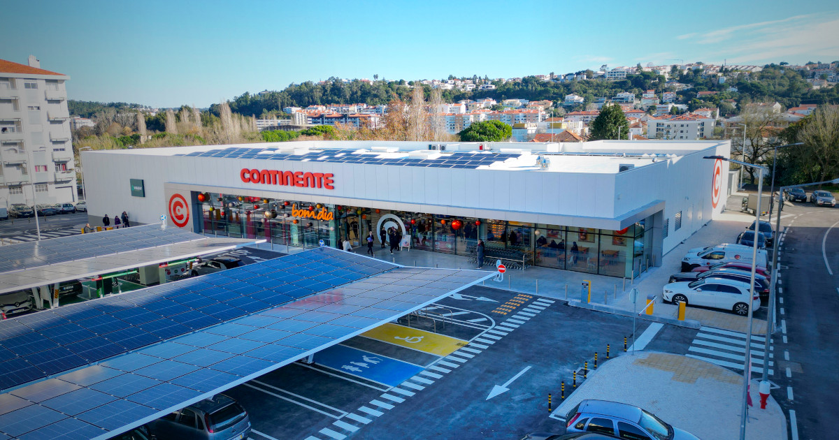 Continente recebe Eurocommerce Award por loja inteligente de Leiria