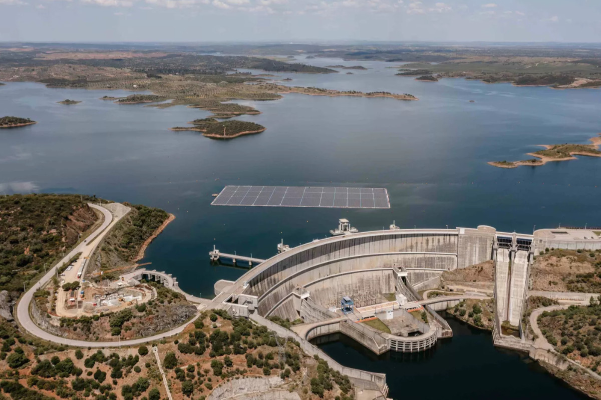 Central solar flutuante da EDP no Alqueva já produz energia