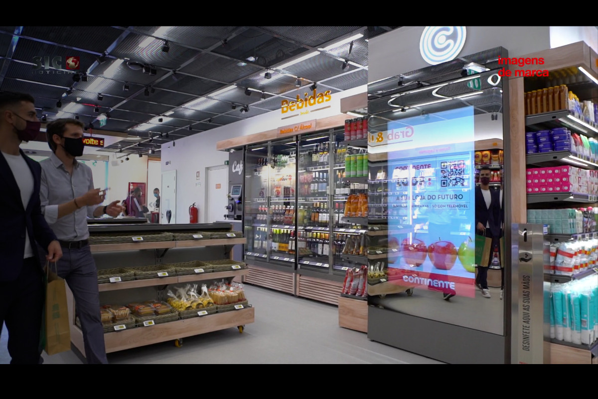 Continente Labs: às compras na “loja do futuro”
