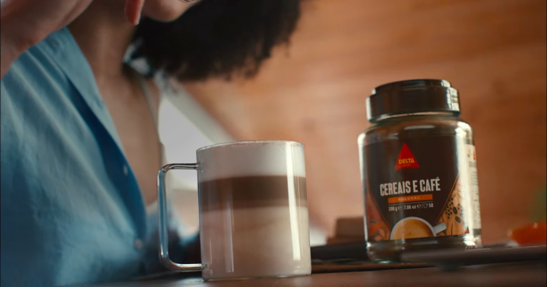 Delta Cafés lança nova campanha da gama solúveis. “Mexe com Delta”