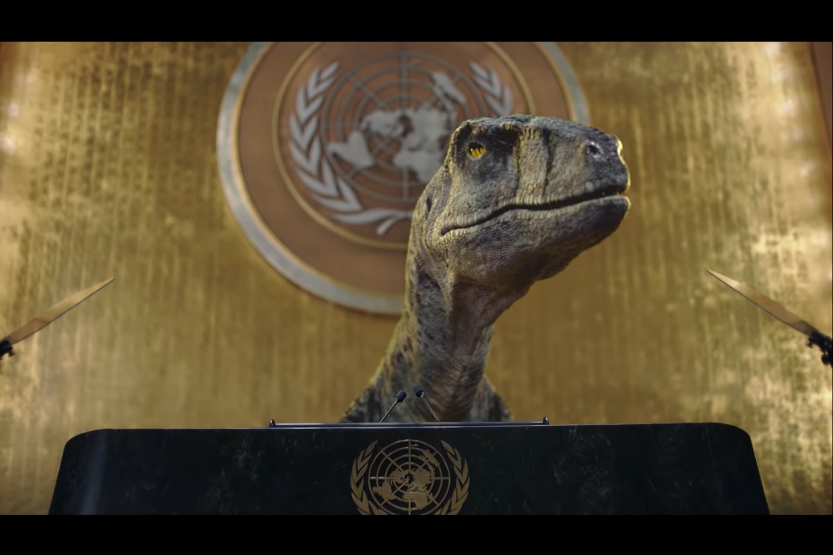 Dinossauro pede aos líderes mundiais para que “não escolham a extinção”
