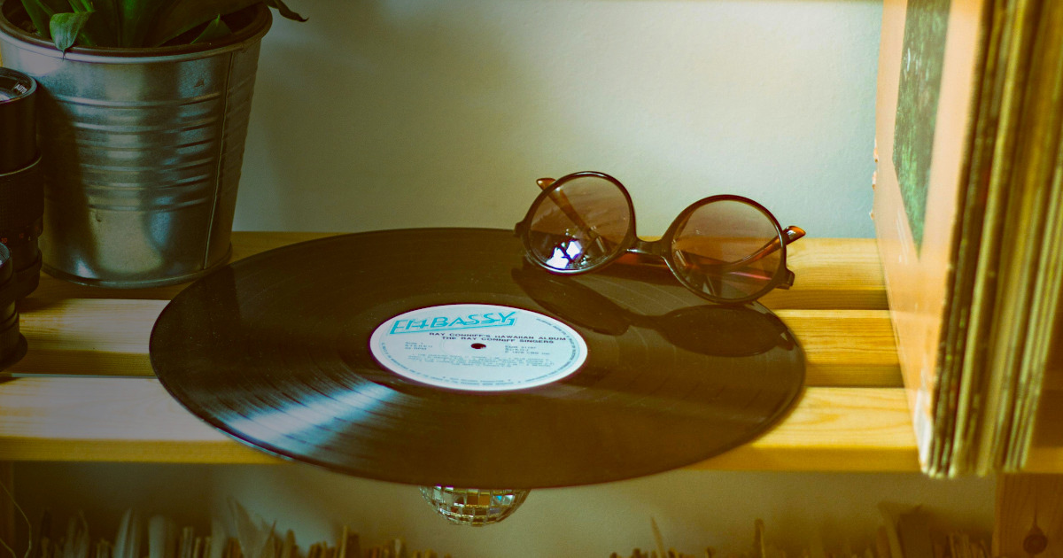 Tecnologia retro, conforto e moda versátil são as novas tendências de consumo em Portugal