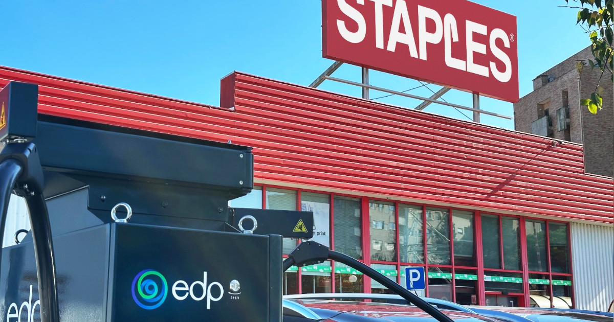 EDP e Staples desenvolvem redes de “Bairros Solares” e mobilidade elétrica pelo país