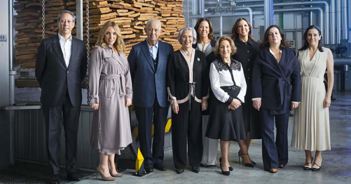 Amorim, Soares dos Santos e Guimarães de Mello no topo das 50 famílias mais ricas em Portugal