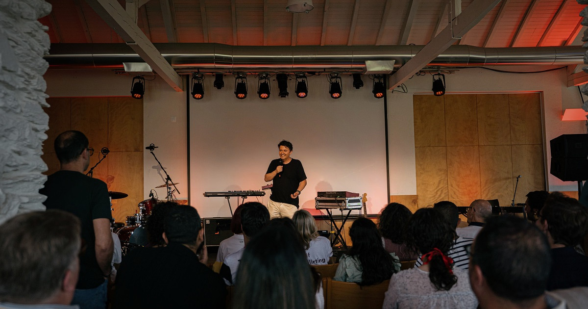 Delta Cafés e Fnac juntam-se a Fernando Alvim para lançar “Todos Contam”
