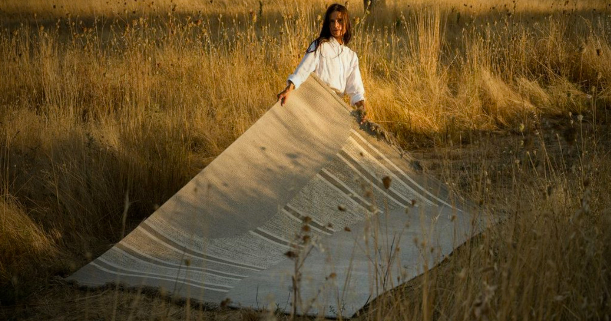 Tapeçaria portuguesa Ferreira de Sá em lugar de destaque na Paris Déco Off