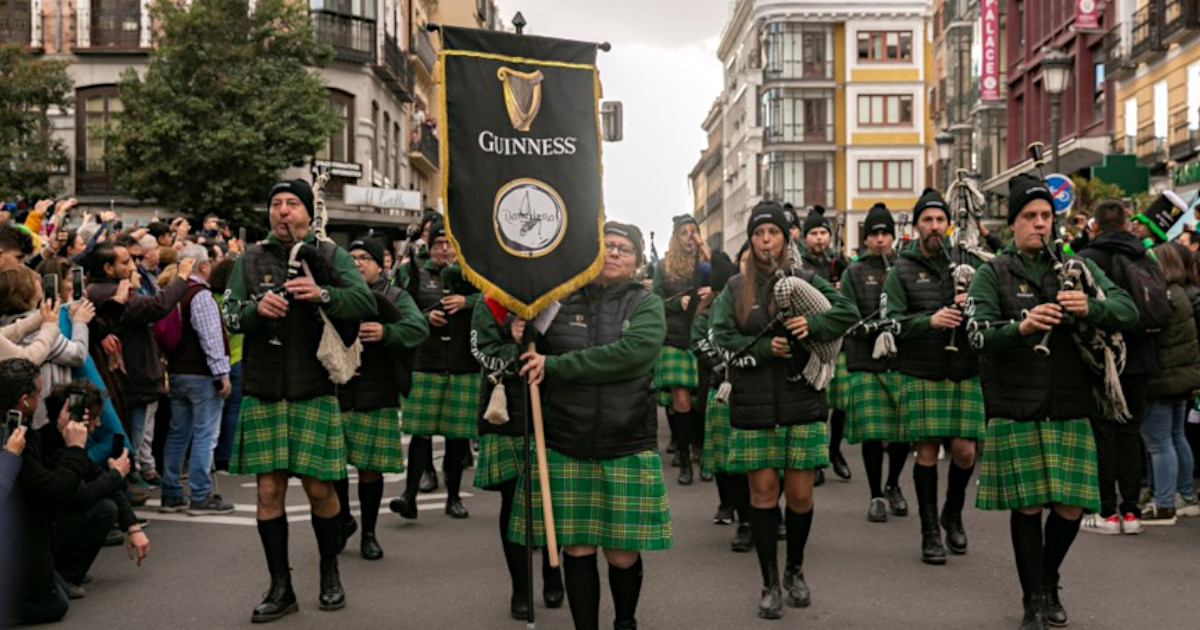 Guinness ativa espírito irlandês em Lisboa: vai haver desfile de 500 gaitas de foles