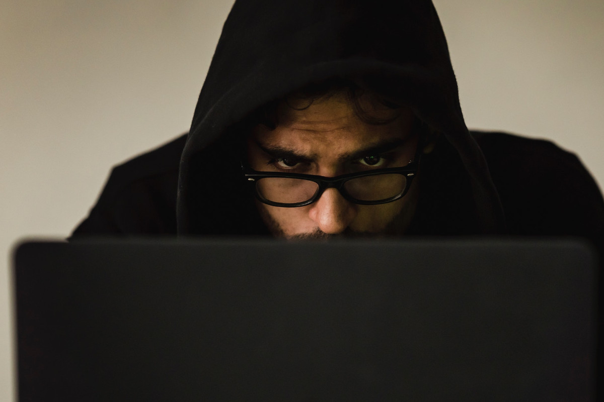 O perigo de fazer publicidade em websites com “fake news”