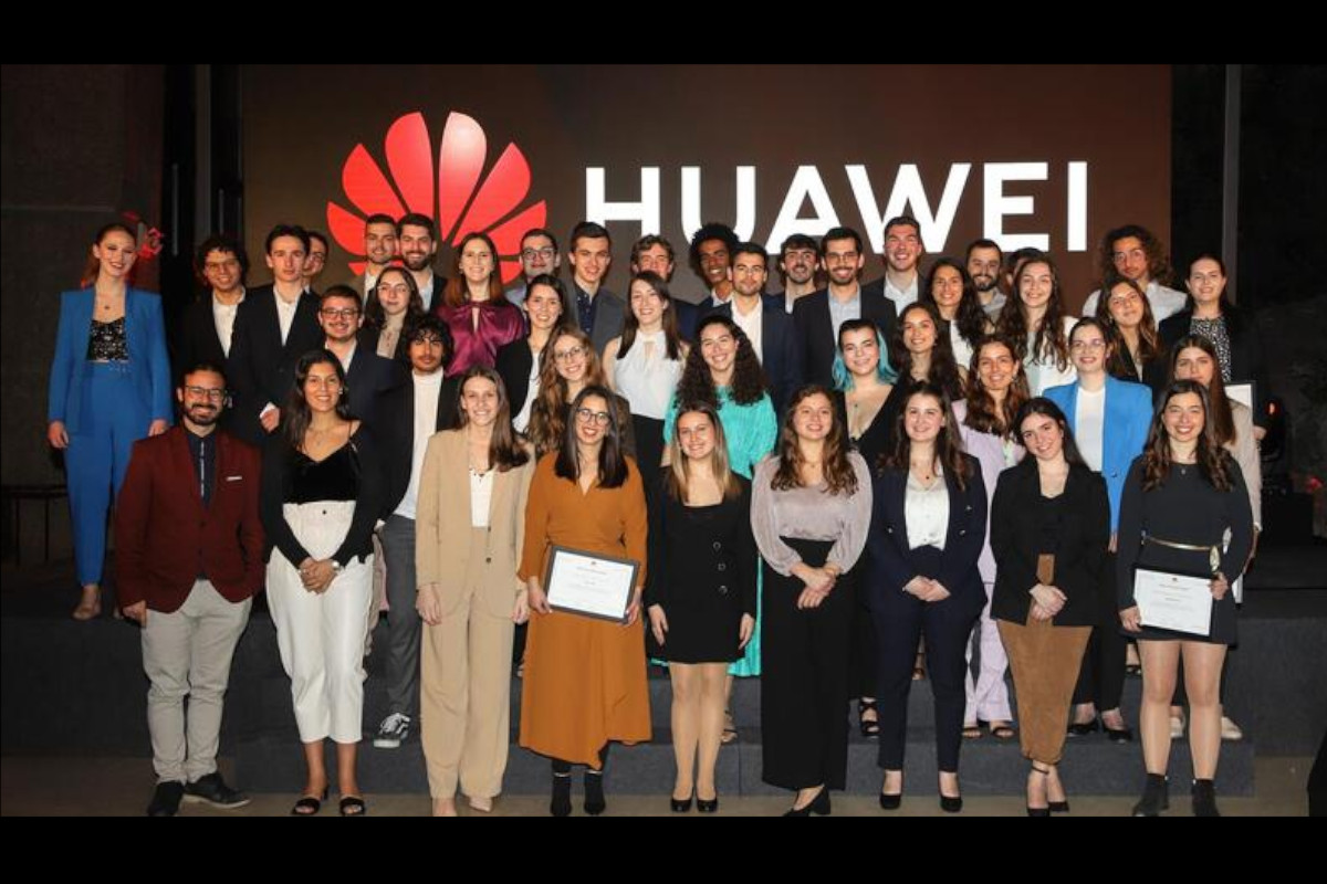 Huawei Portugal entrega 50 bolsas universitárias