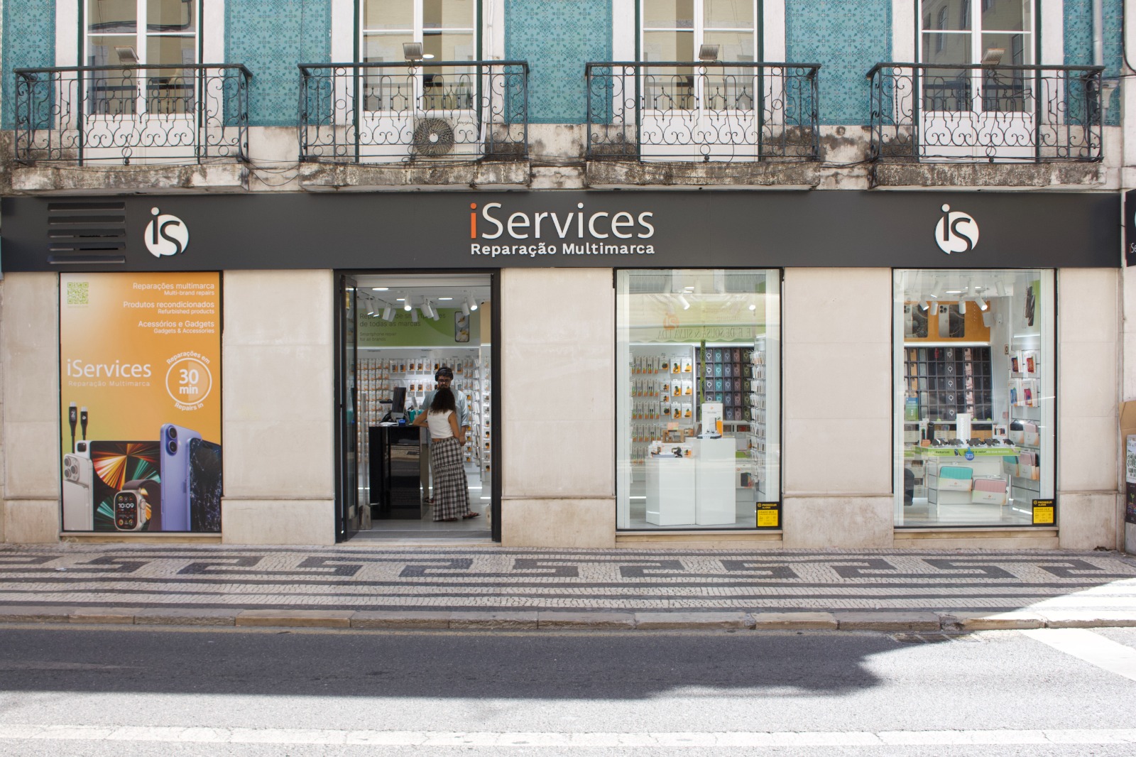 iServices reforça liderança: marca conquista principais selos de qualidade em Portugal