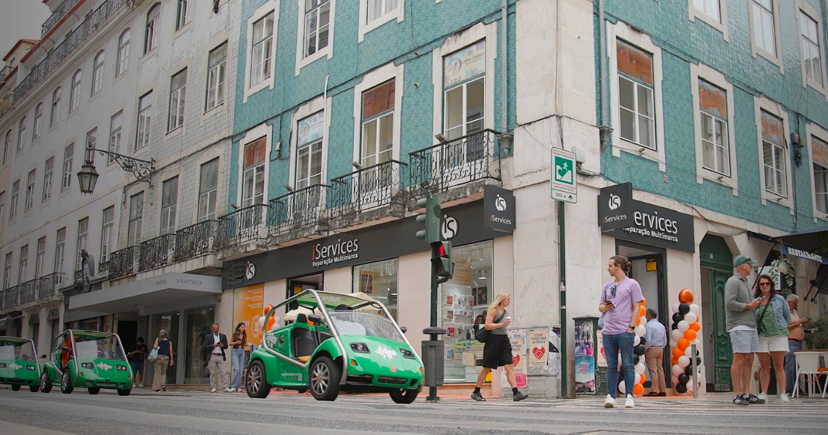 IServices abre nova loja na baixa pombalina