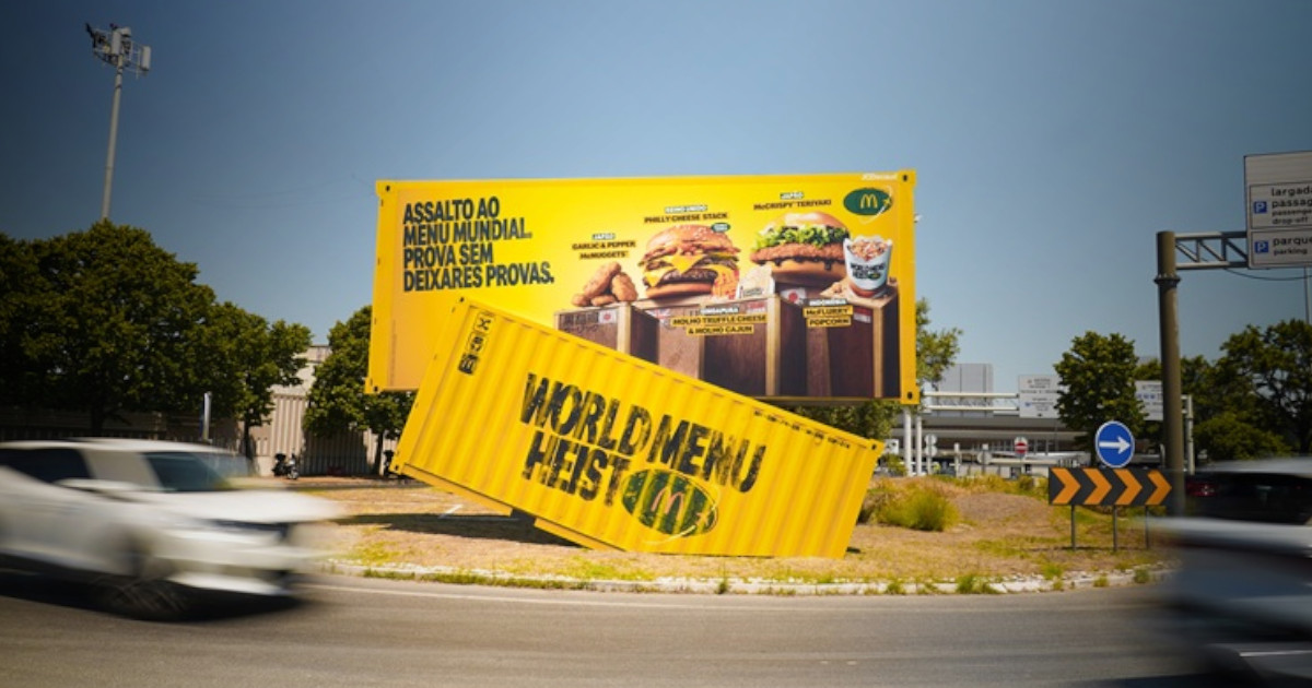 JCDecaux fez do verão de 2026 um palco de criatividade OOH. Eis as 7 campanhas que não passaram despercebidas