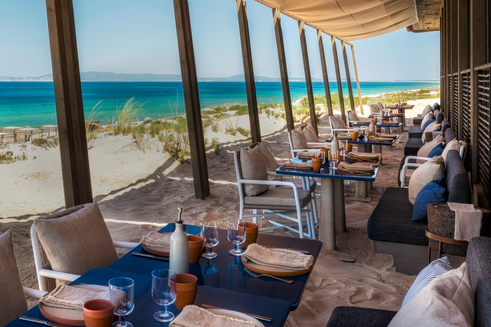 JNcQUOI estreia-se na Comporta com Beach Club