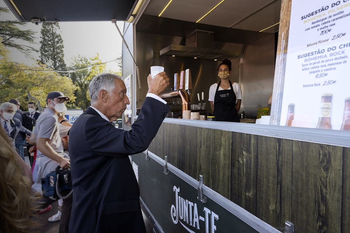 Marcas da Central de Cervejas refrescam a 91ª edição da Feira do Livro
