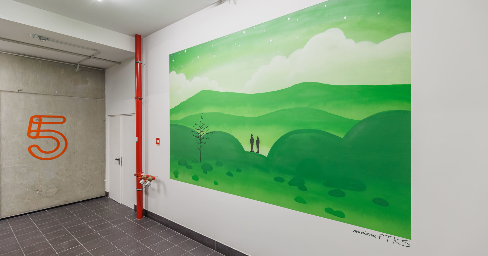 Galp traz arte urbana e azulejo português para a nova sede