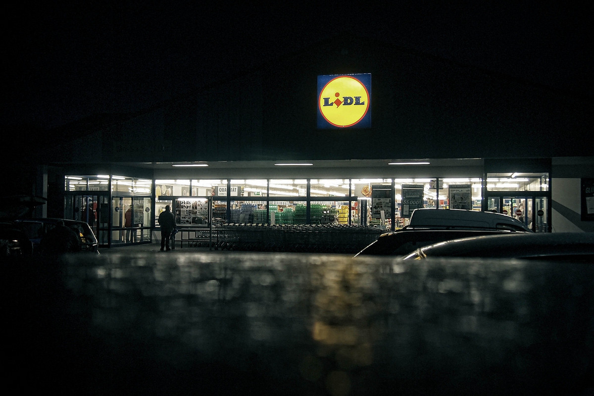 Lidl deixa de vender sacos de plástico