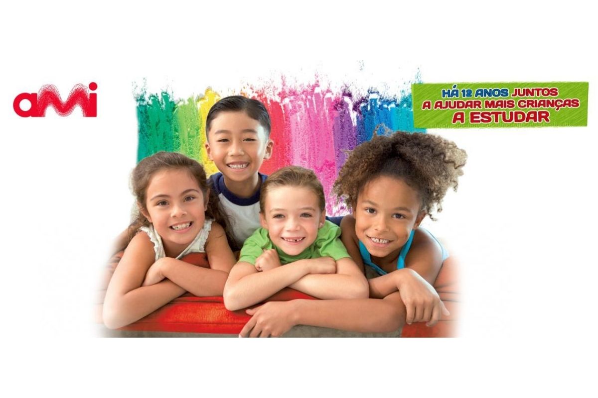 Auchan e AMI juntas na oferta de material escolar
