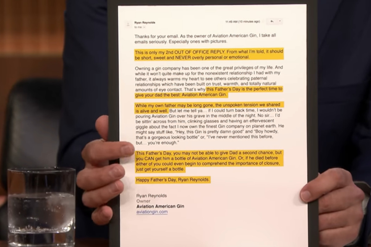 O recado out-of-office do e-mail de Ryan Reynolds