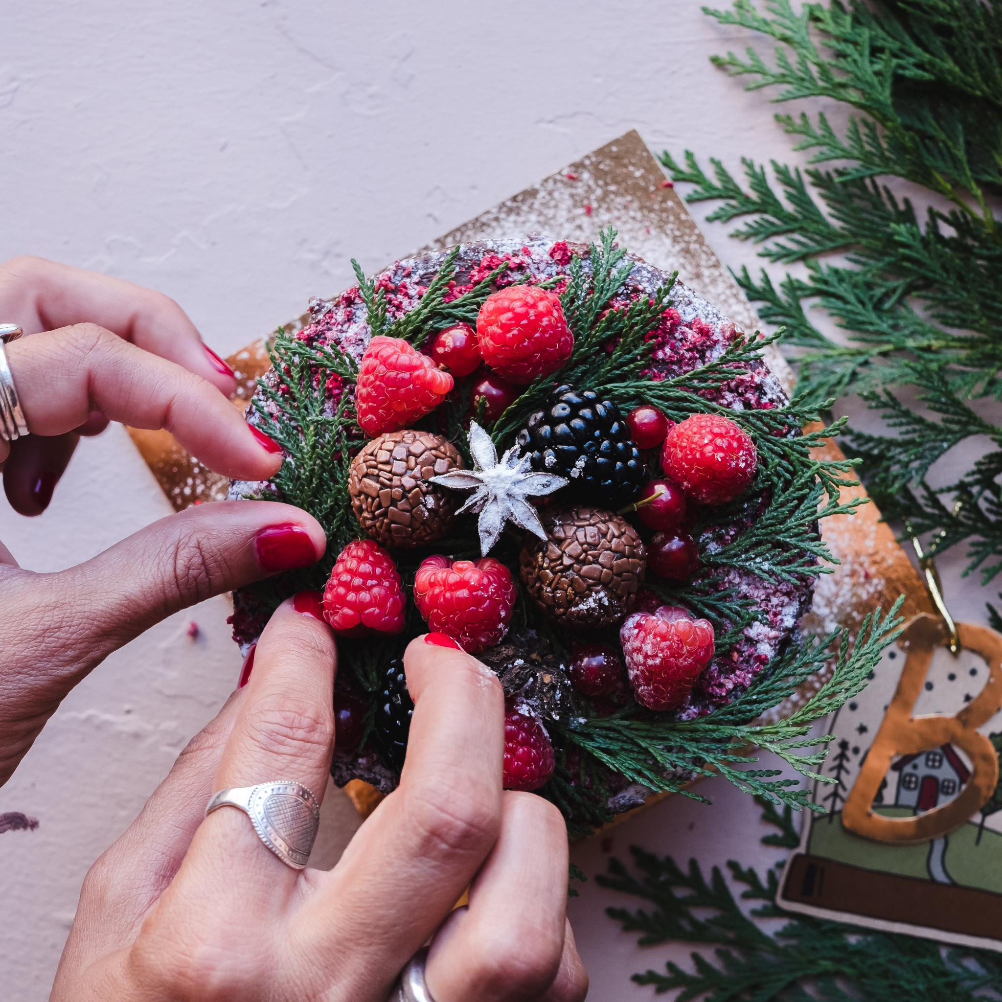 Prendas de Natal? Inspire-se nestas marcas portuguesas