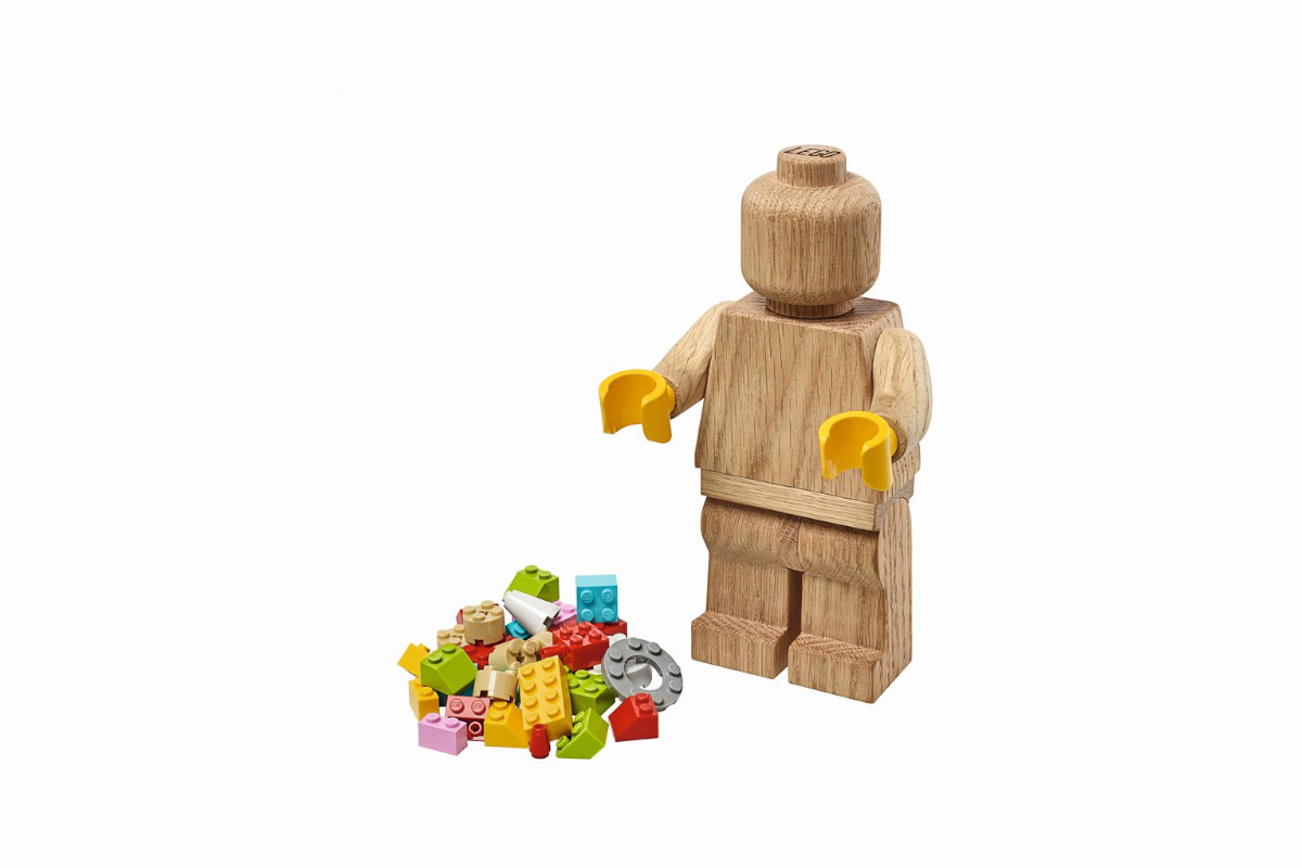 LEGO volta a lançar produto em madeira