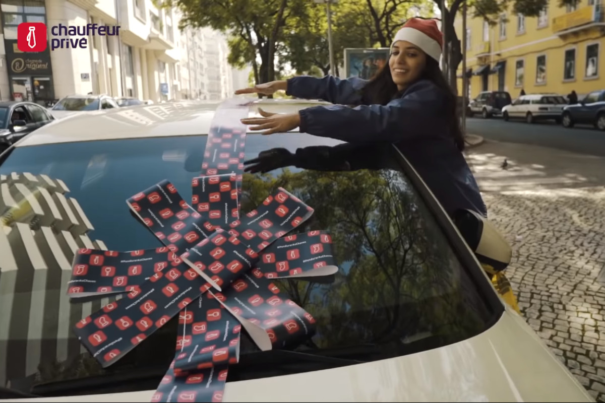 Chauffeur Privé dá 100€ a donos de carros bloqueados