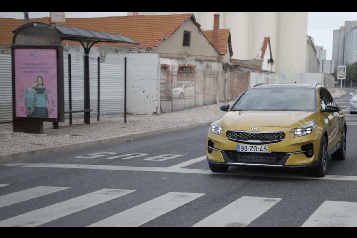 Kia acelera com novidades