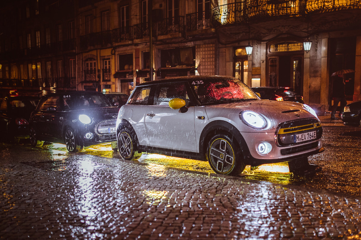 O primeiro MINI 100% elétrico está a chegar