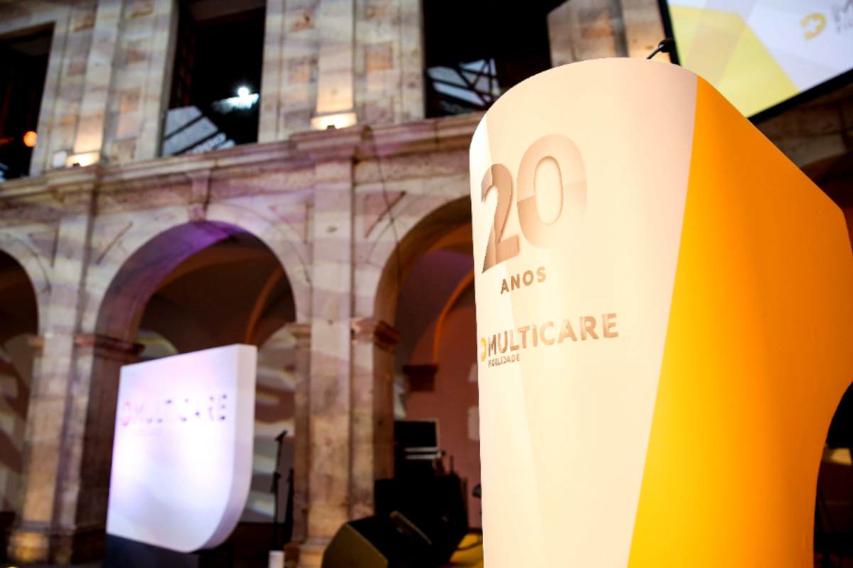 Multicare assinala 20 anos