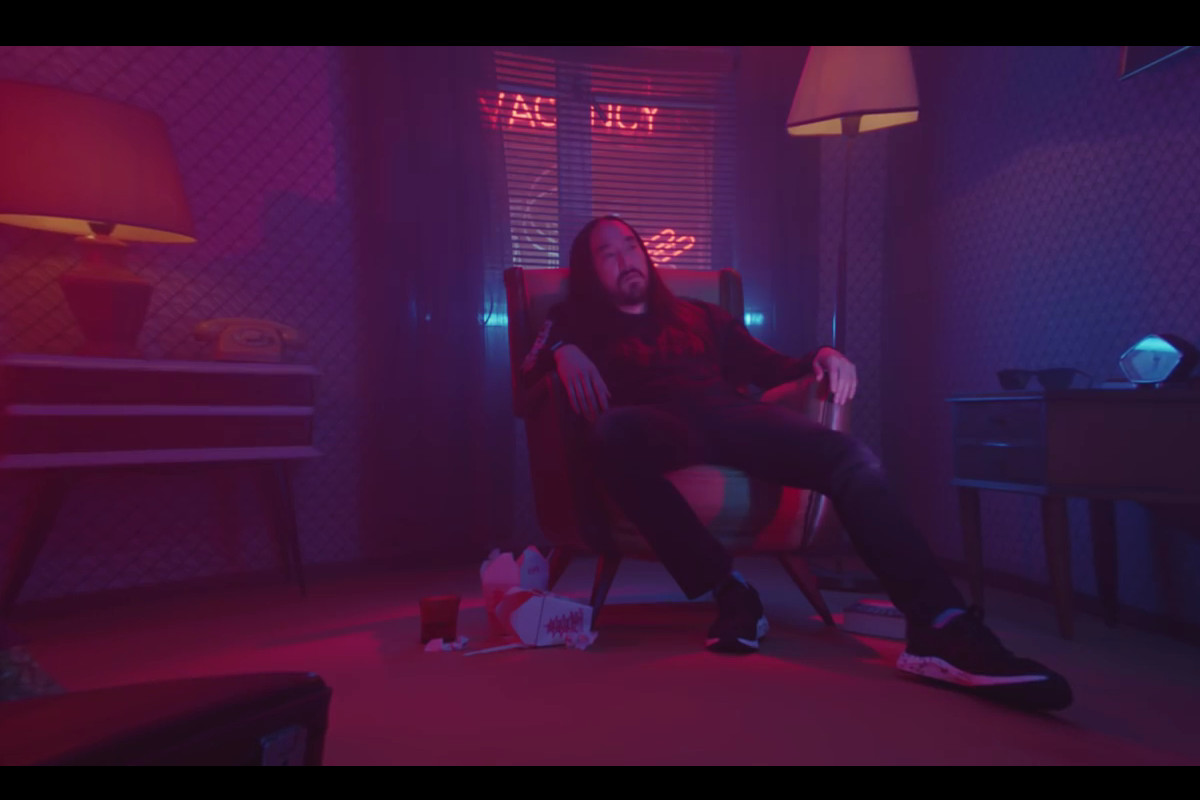 Steve Aoki apresenta nova coleção de óculos de sol