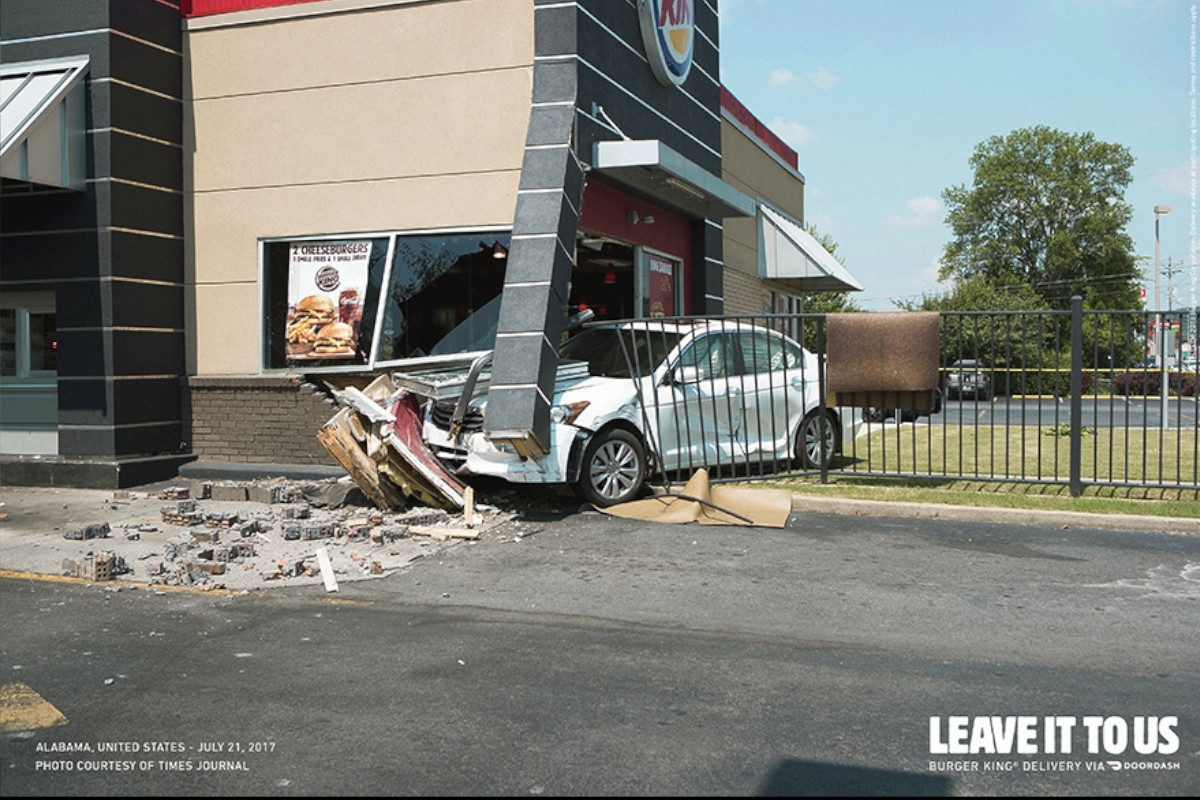 Acidentes reais na nova campanha do Burger King?