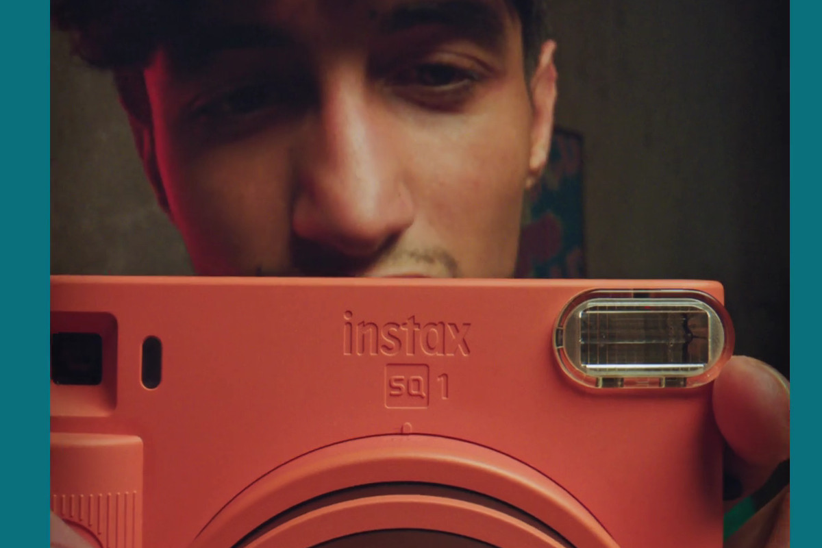 Fujifilm aposta em nova câmara instax