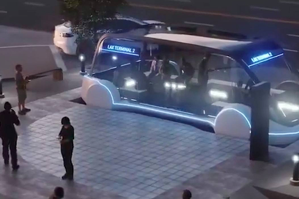 Elon Musk coloca automóveis em segundo plano
