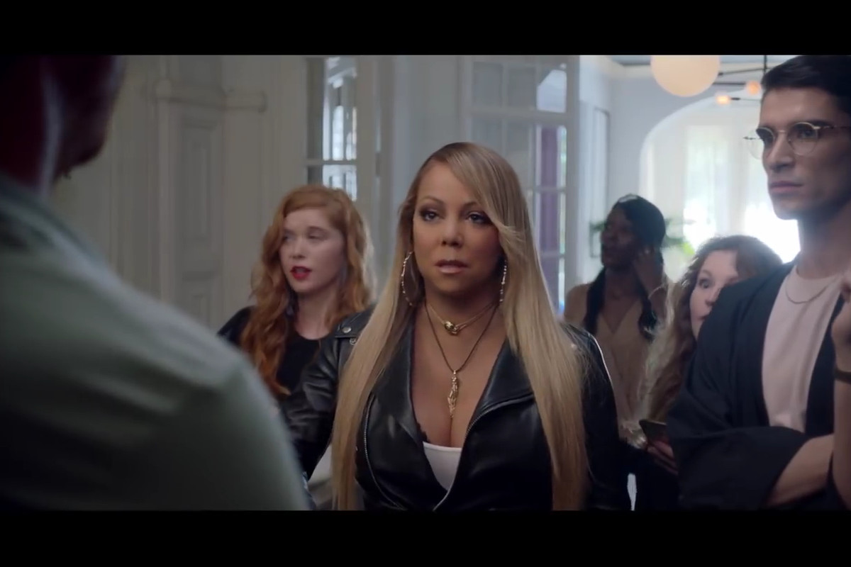 Mariah Carey rende-se aos hostels