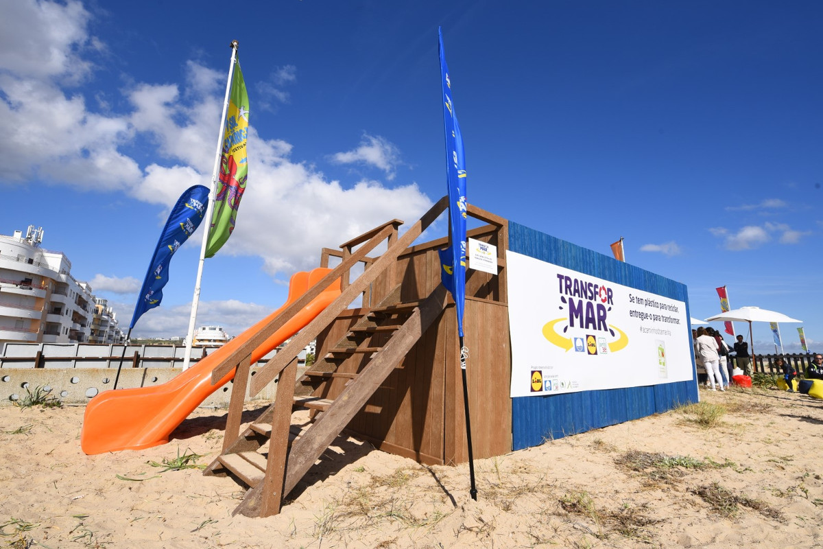LIDL quer transformar o plástico num benefício