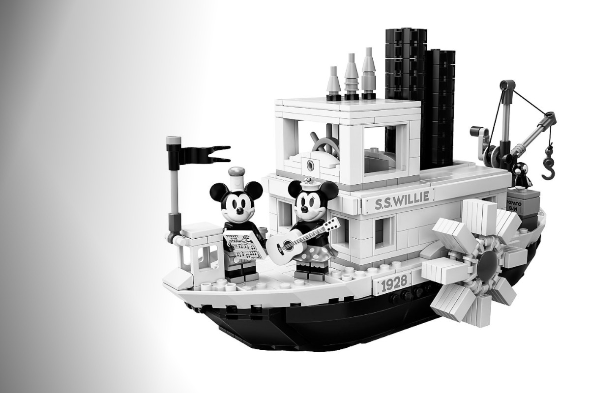 LEGO homenageia Mickey Mouse