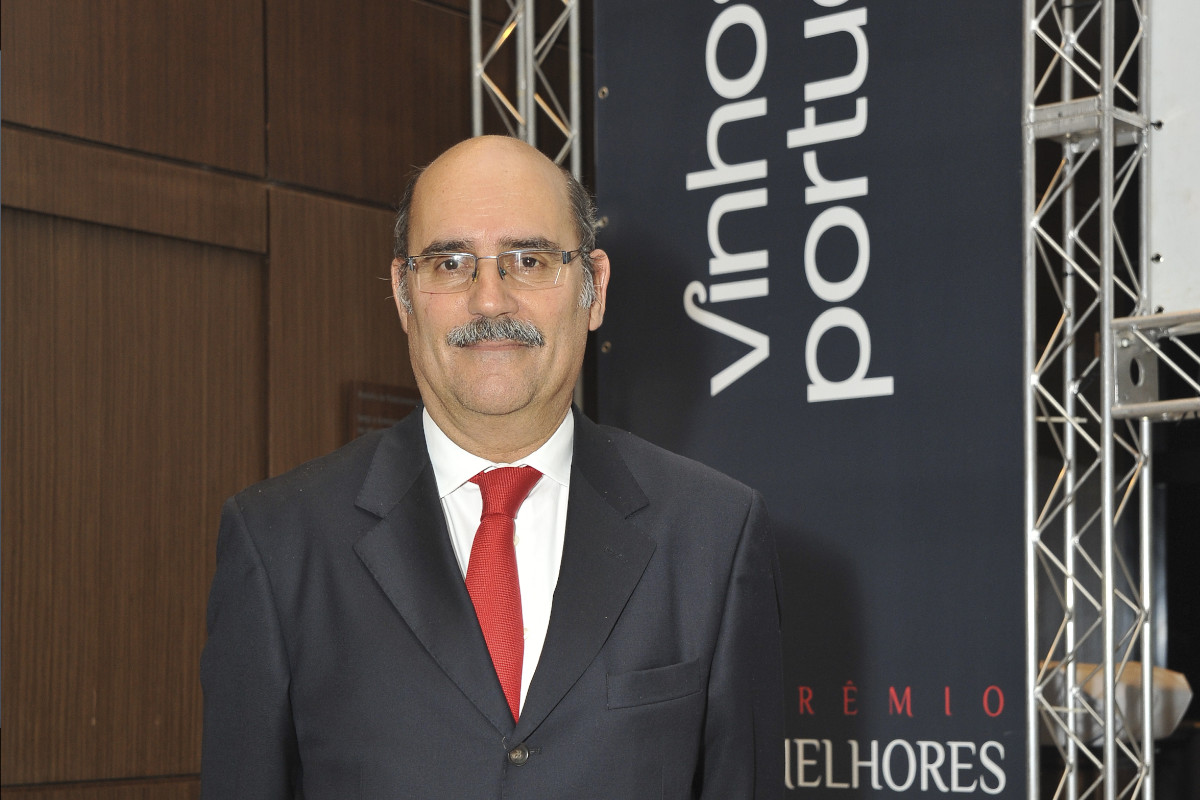 Jorge Monteiro assume presidência da ACIBEV 