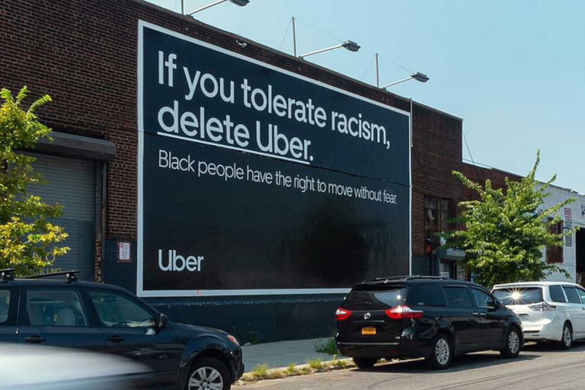 Uber apela às pessoas racistas que eliminem a app