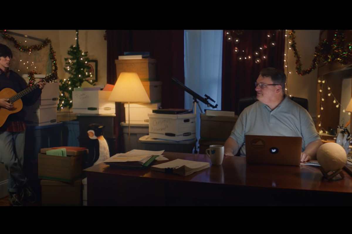 Twitter usa menções de perfil errado para campanha de Natal