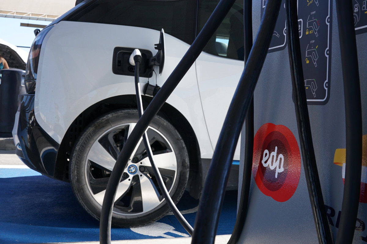 EDP e NOS unem-se para dar descontos em energia e telecomunicações