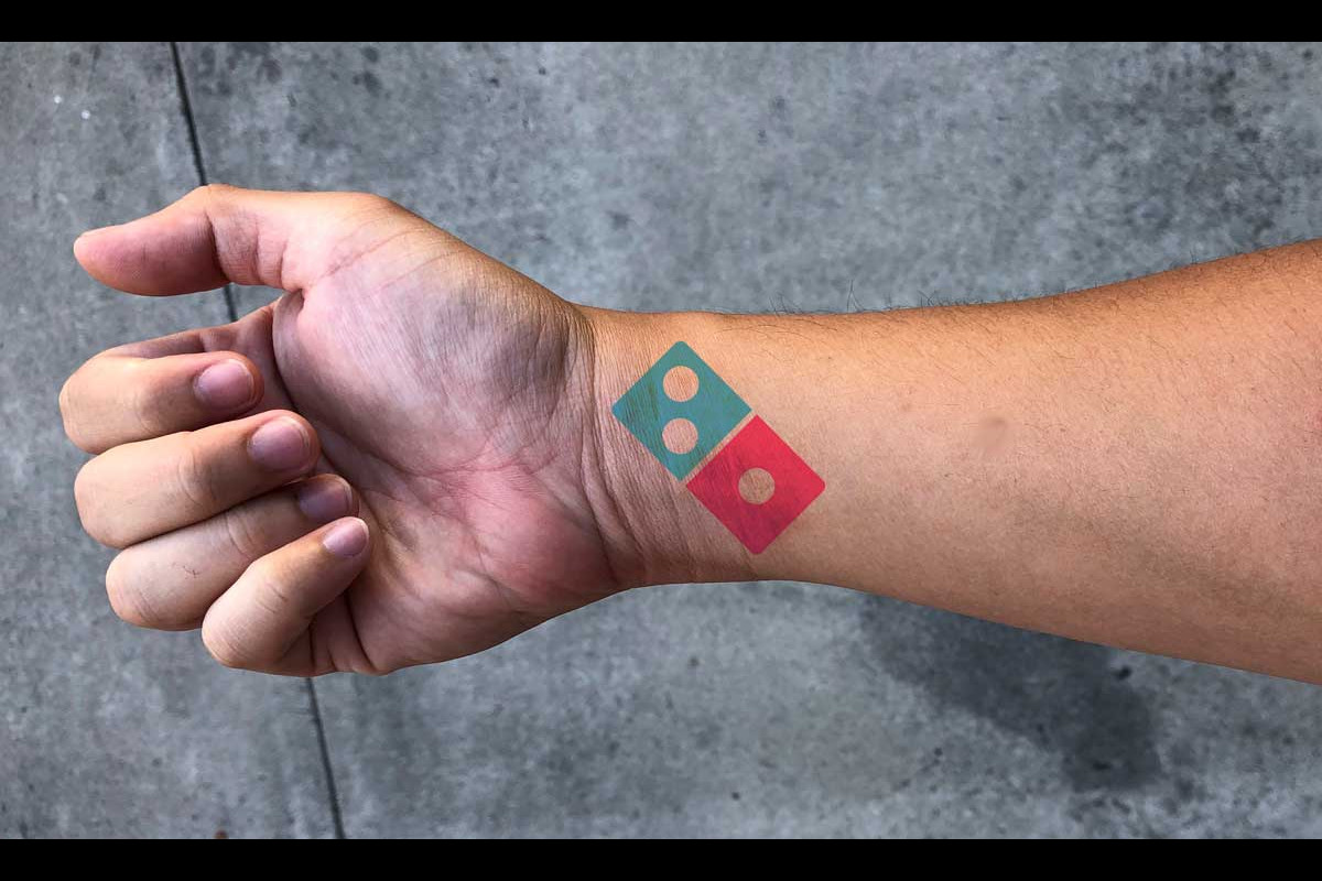 100 pizzas em troca de uma simples tatuagem?
