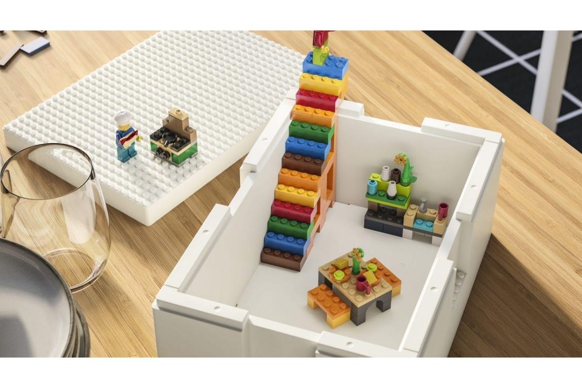 IKEA ensina a guardar LEGOs
