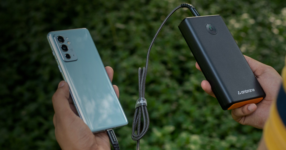 Após apagão, portugueses correm para comprar rádios, powerbanks e fogões portáteis