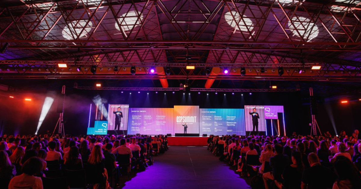 QSP Summit reuniu mais de 3.500 participantes para debater liderança, IA e a economia do futuro