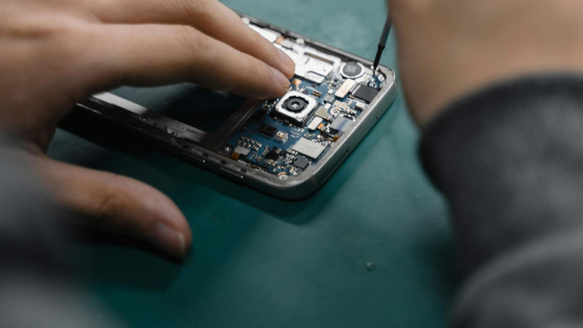 Portugueses rendem-se aos usados, mas não abdicam da garantia